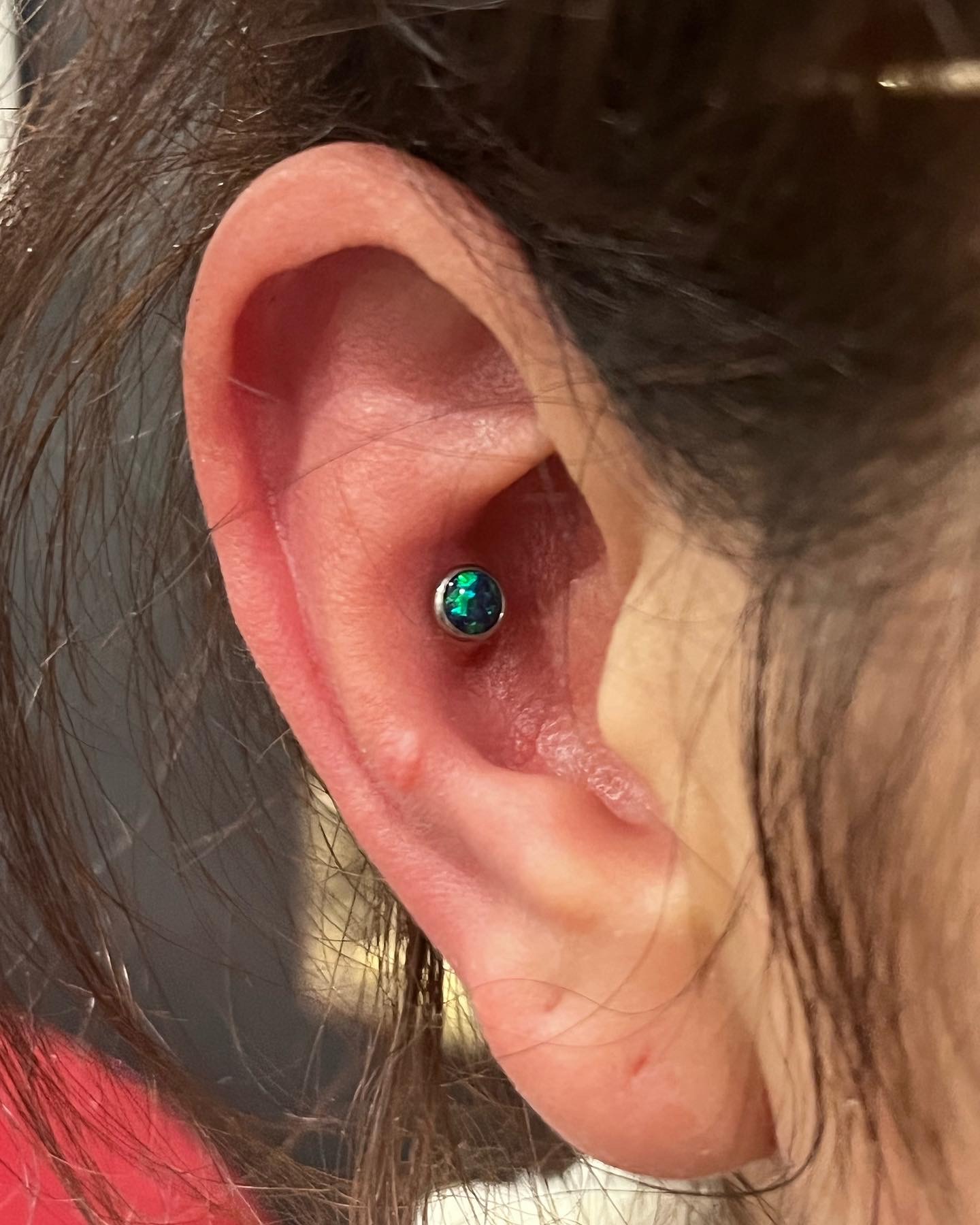 Piercing realizzato da Linea Nera